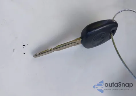 2005 Toyota Sienna Xle Limited z USA, uszkodzony, nr VIN 5TDBA22C65S038720